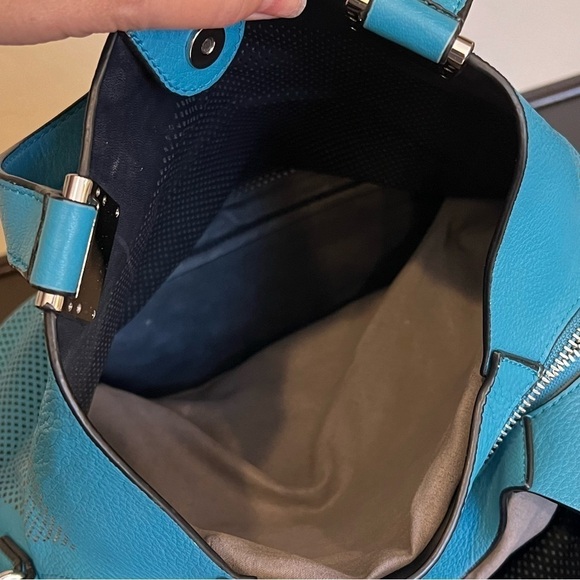 Vince Camuto Beatt blue Moon perforated leather satchel bag with strap EUC - Picture 9 of 16